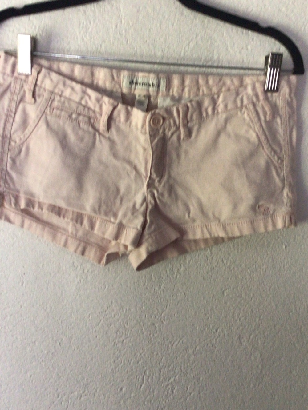 Abercrombie & Fitch Light  pink kids shorts